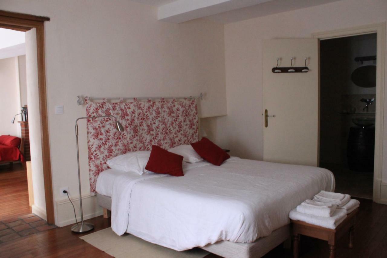 Bed and Breakfast Cellier De L'Abbaye - L'Ermitage Vézelay Esterno foto